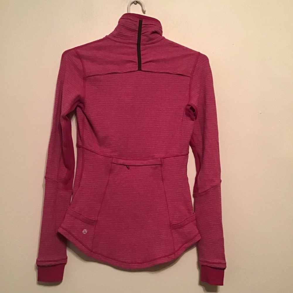 NWOT Lululemon Base Runner 1/2 Zip
Mini Check Pique Raspberry / Raspberry - Picture 11 of 16